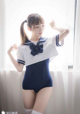 女大学生的沙龙室免费