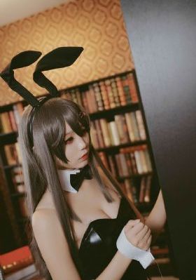 《年轻的妈妈》