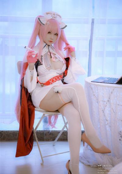 小镇春色