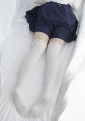 年轻的邻居3在线观看